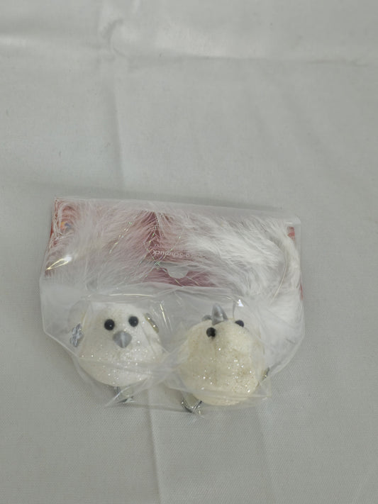 Weiße, glitzernde Deko-Vögel im Doppelpack